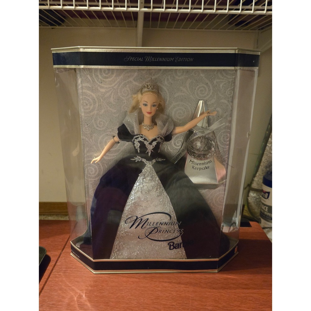Millennium Princess Barbie 1999 Special Edition Blue Gown Keepsake 24154 NRFB